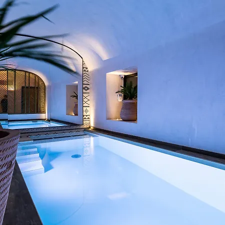 Laz' Hotel Spa Urbain Paris-2
